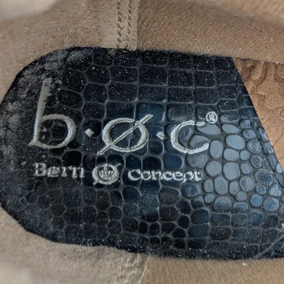 BOC Bern Concept Black Faux Snakeskin Mule Clogs Women's Size 7M Comfort Shoes - Picture 14 of 16